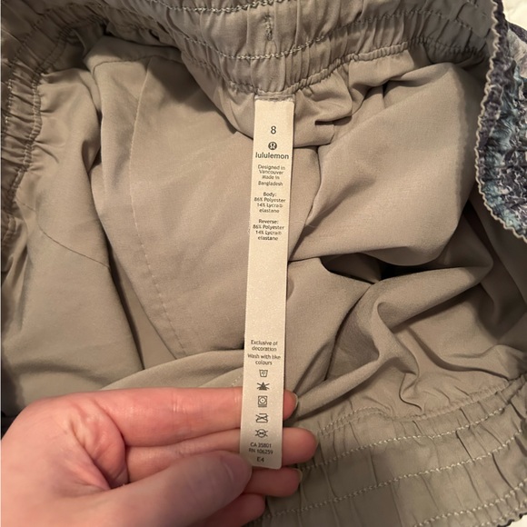 Lululemon Choose A Side Shorts 3" Springscape Multi / French Clay - Picture 9 of 12